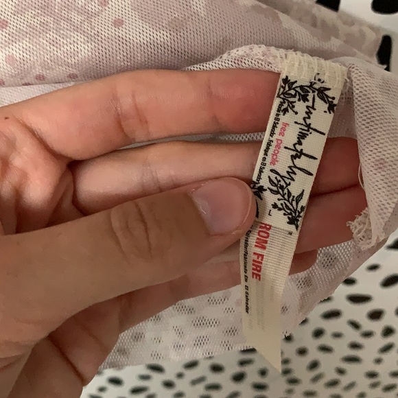 NWT Free People Printed Baby Mesh Tee - Picture 6 of 6